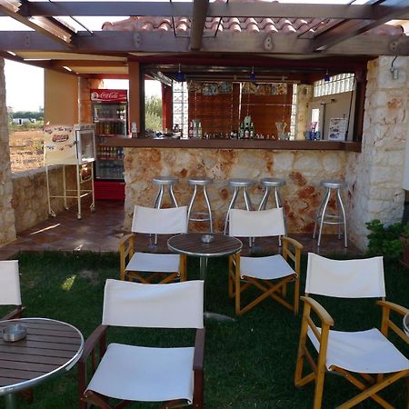 Theros Hotel Tavronitis Dış mekan fotoğraf